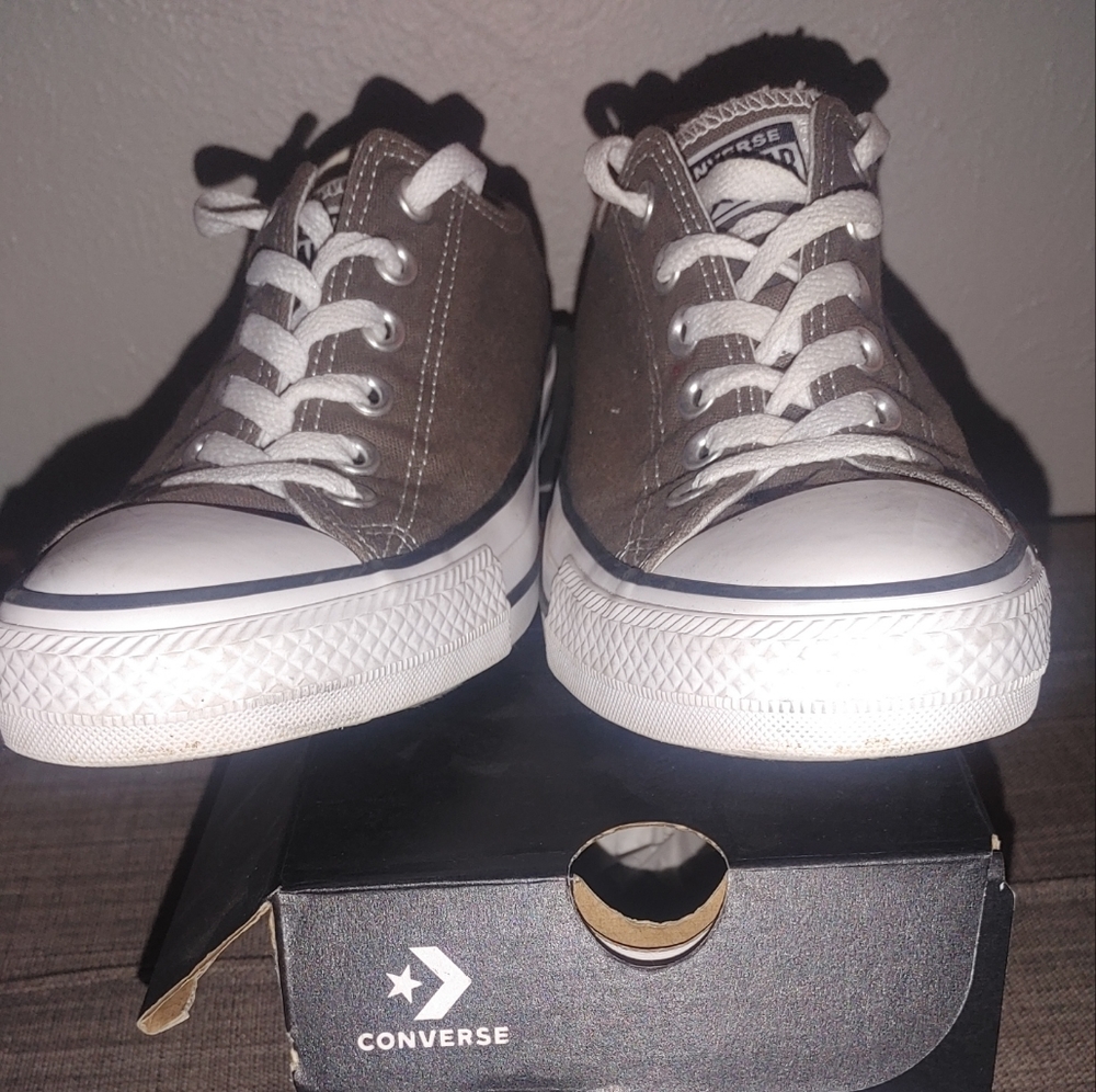Unisex Charcoal Converse 7.5 Women /9.5 Men